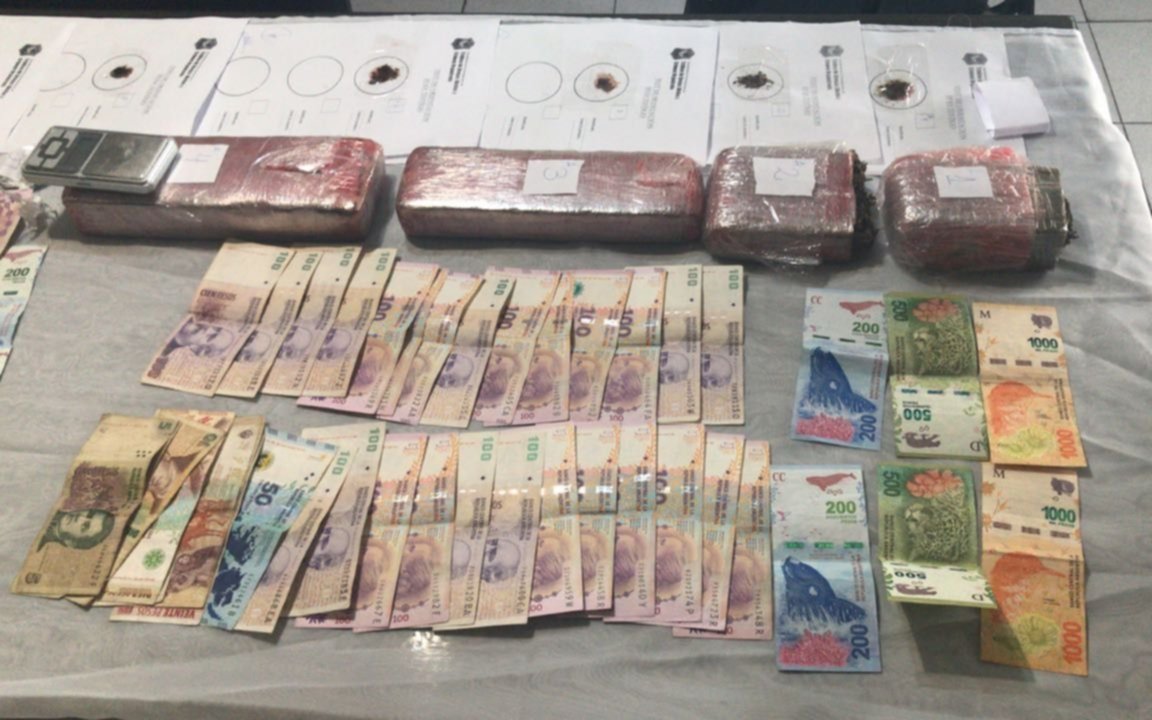 Golpe al narcomenudeo en Mar del Plata: 2 detenidos con marihuana y éxtasis en su poder