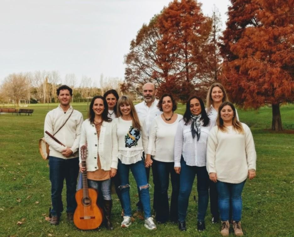 Los coros convocan nuevas voces para seguir cantando