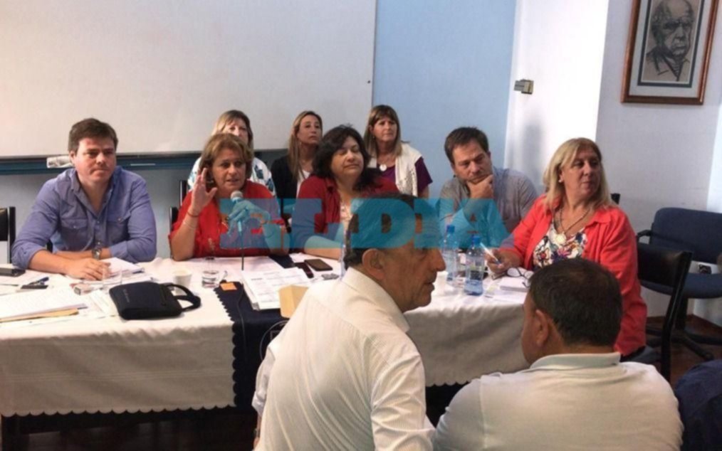 La FEB confirmó un paro de 72 horas y en la Provincia no habrá clases