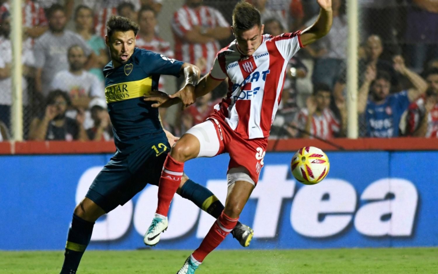 Boca lo dio vuelta en Santa Fe y venció a Unión 3 a 1