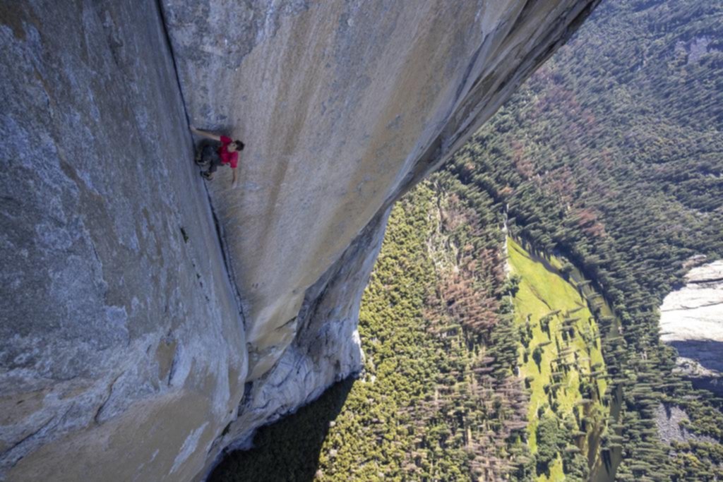 “Free Solo”: la conquista de lo imposible, al borde del abismo