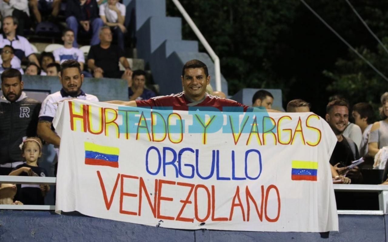 Vargas tuvo banca y no defraudó en su debut