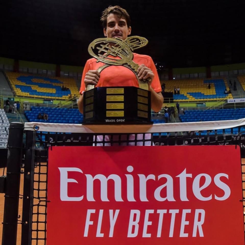 Pella se quitó una mochila al ganar a los 28 años su primer torneo de la ATP