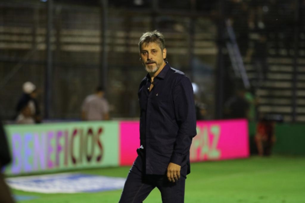 “El equipo levantó a la gente, estamos hablando de las jugadas que erramos y eso es bueno”