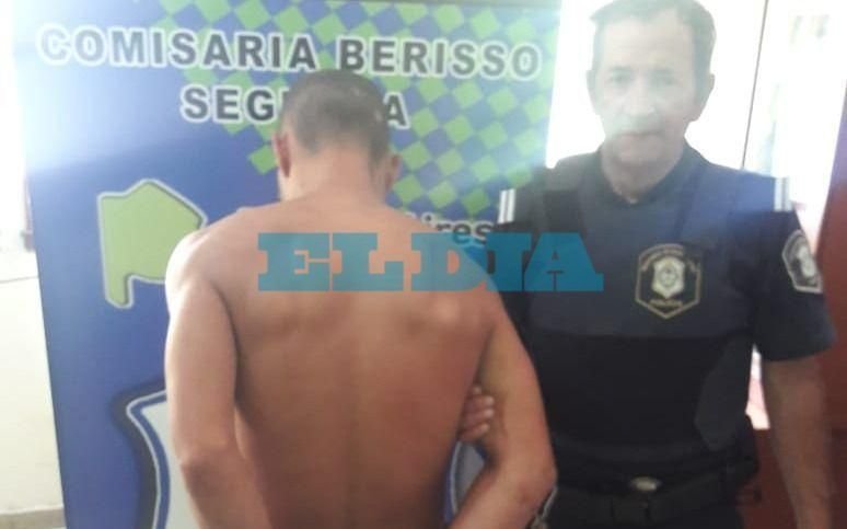 Berisso: Robó a metros de su casa y los vecinos casi lo linchan