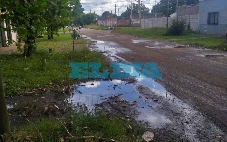 La calle 45 entre 146 y 147 es "un desastre"