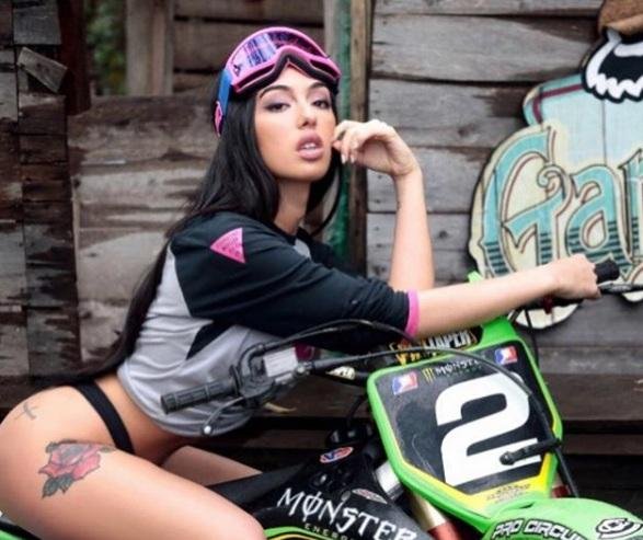 Caniggia, ¿dejó a Nannis por una morocha más joven?