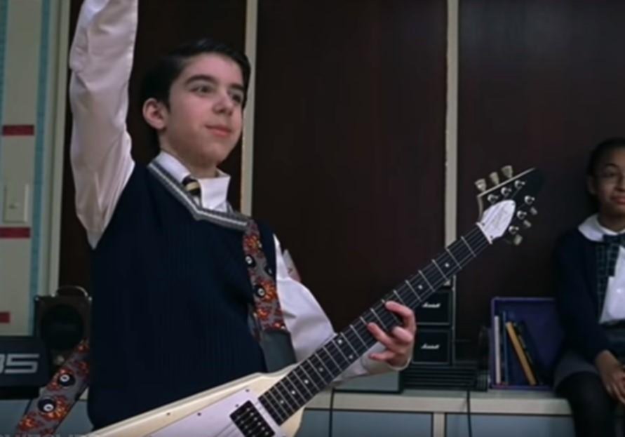 El guitarrista de la banda de la cinta “Escuela de rock”, preso por robar guitarras y amplificadores