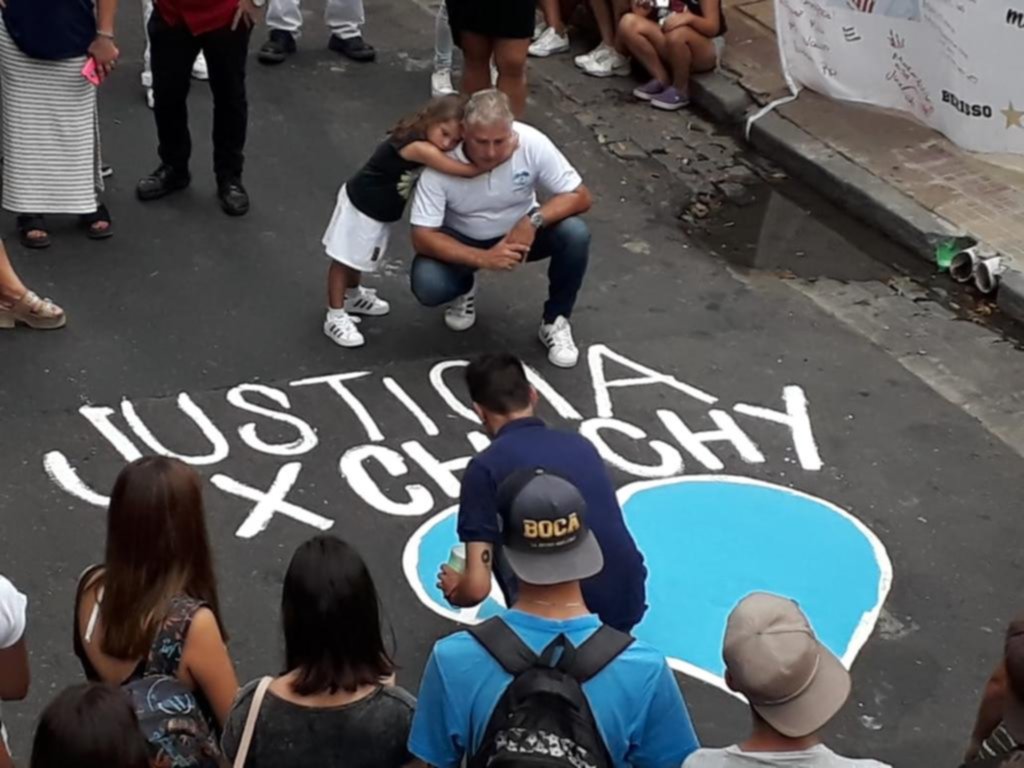 Una estrella azul en 10 y 54 para recordar a “Chochy” y pedir Justicia