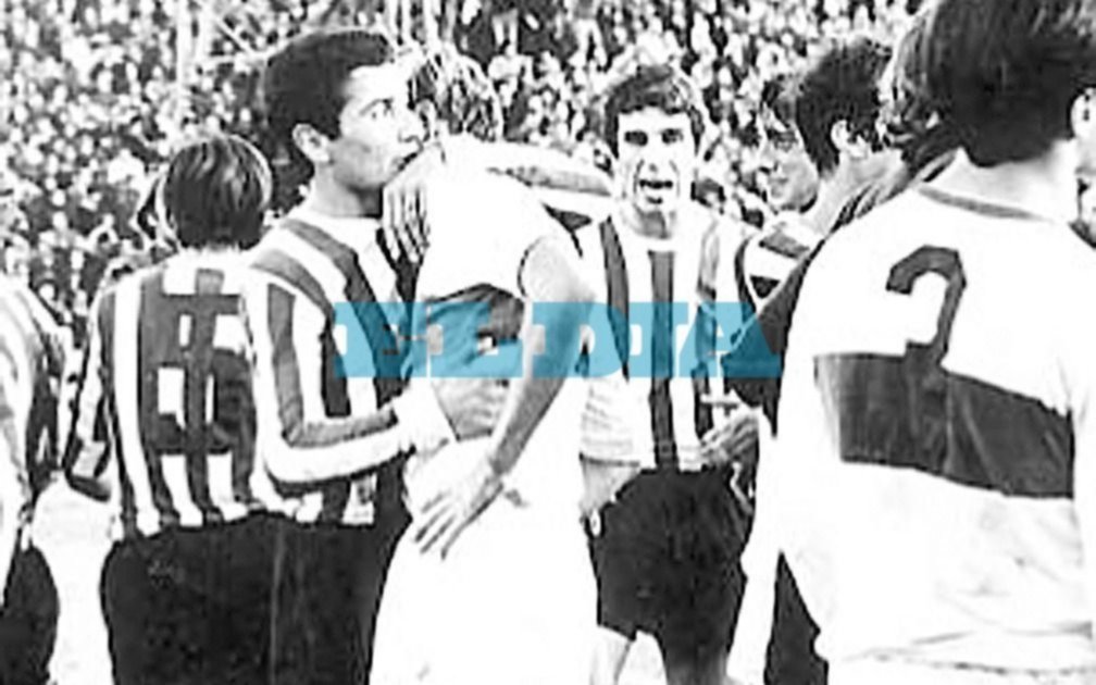 Anécdotas que dejó el clásico platense a lo largo de su historia