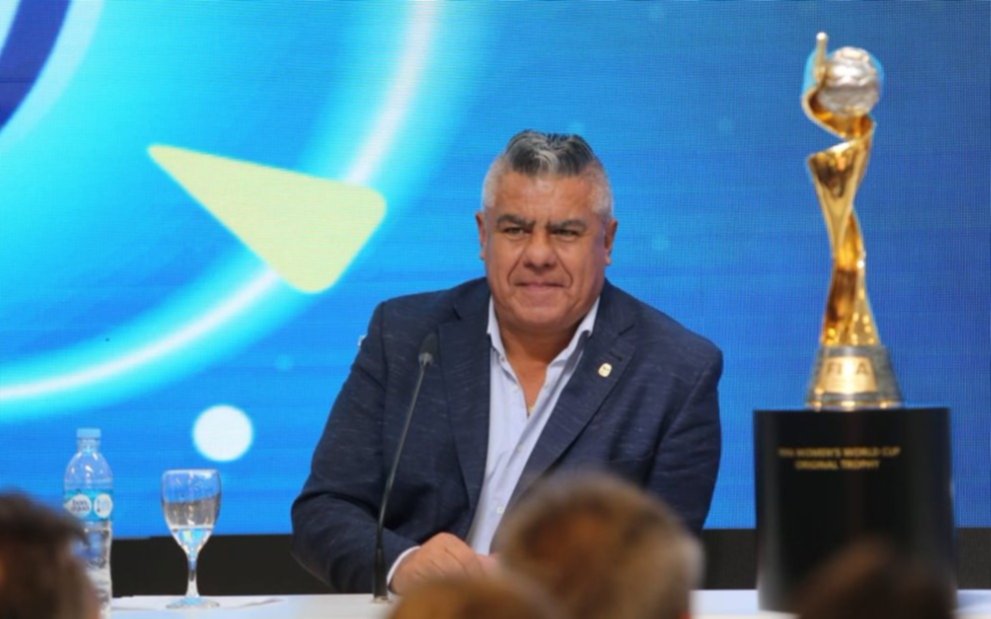 Tapia: "Vamos a ser la comisión que consiga la igualdad de género en el fútbol"