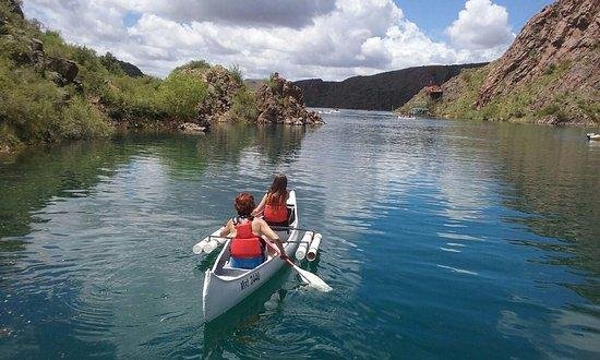 Aventura para todos los gustos en el embalse Los Reyunos, en Mendoza