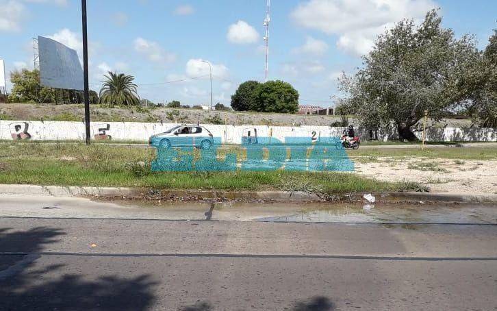 Pérdida de agua de tres meses en 31 entre 54 y 55