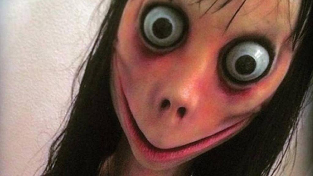 El reto de Momo volvió a circular y hay preocupación entre padres platenses