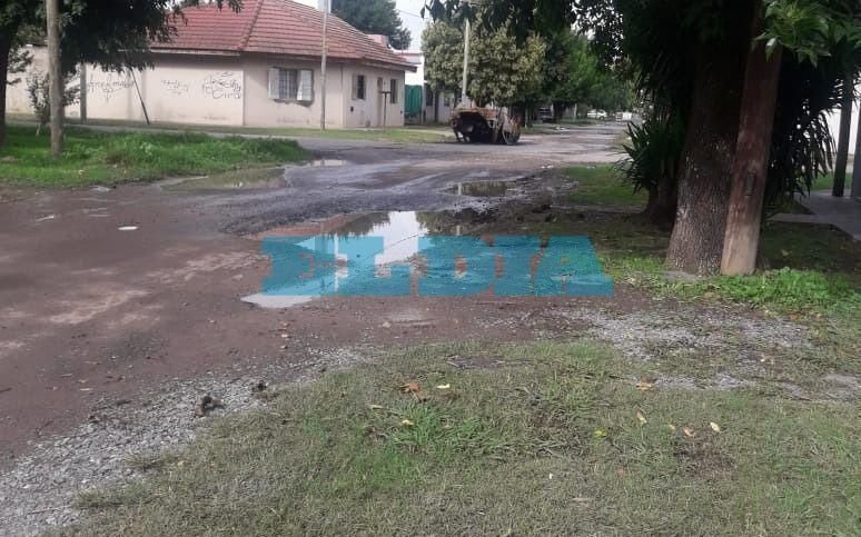 En 6 y 608 afirman que "se hunde la calle"
