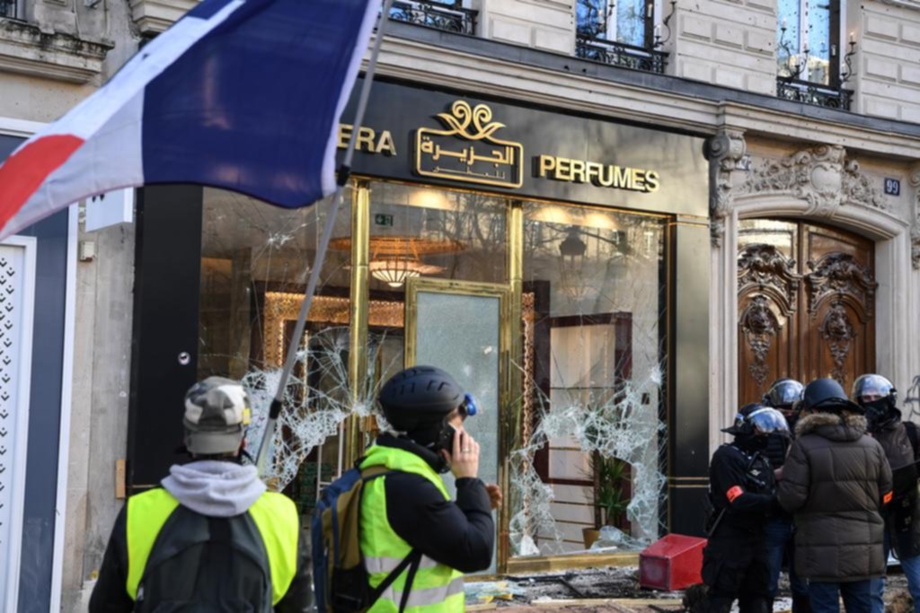 Los “chalecos amarillos” en Francia, ¿indicadores de una sociedad en crisis?