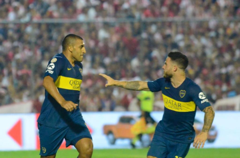 Boca avanzó a otra Copa con una goleada que condenó a San Martín de Tucumán
