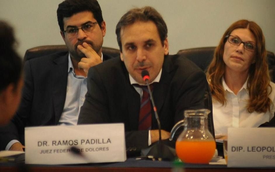 El Gobierno formalizó la denuncia contra Ramos Padilla en el Consejo de la Magistratura