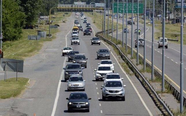Movimientos sociales cortan este miércoles la subida a la Autopista 