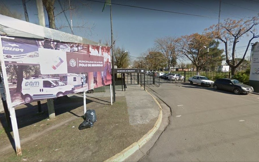 Un efectivo de la policía local se encuentra grave tras sufrir un disparo en la cabeza