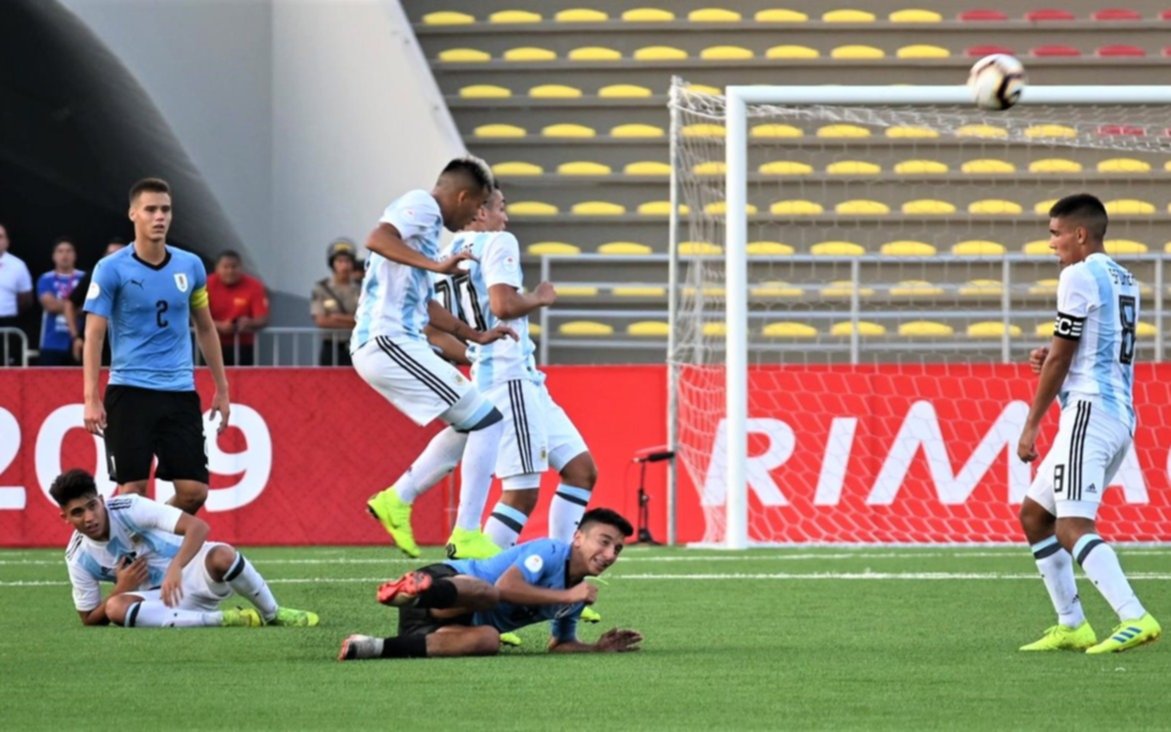 El seleccionado argentino Sub 17 arrancó con derrota en Sudamericano de Perú