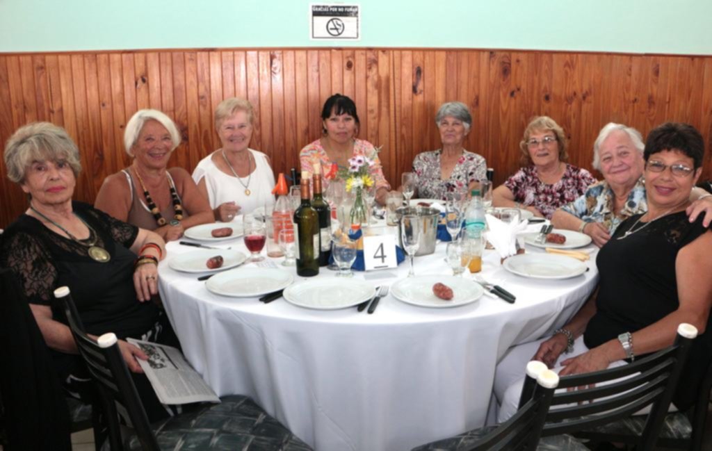 Festejaron un nuevo aniversario con un almuerzo especial