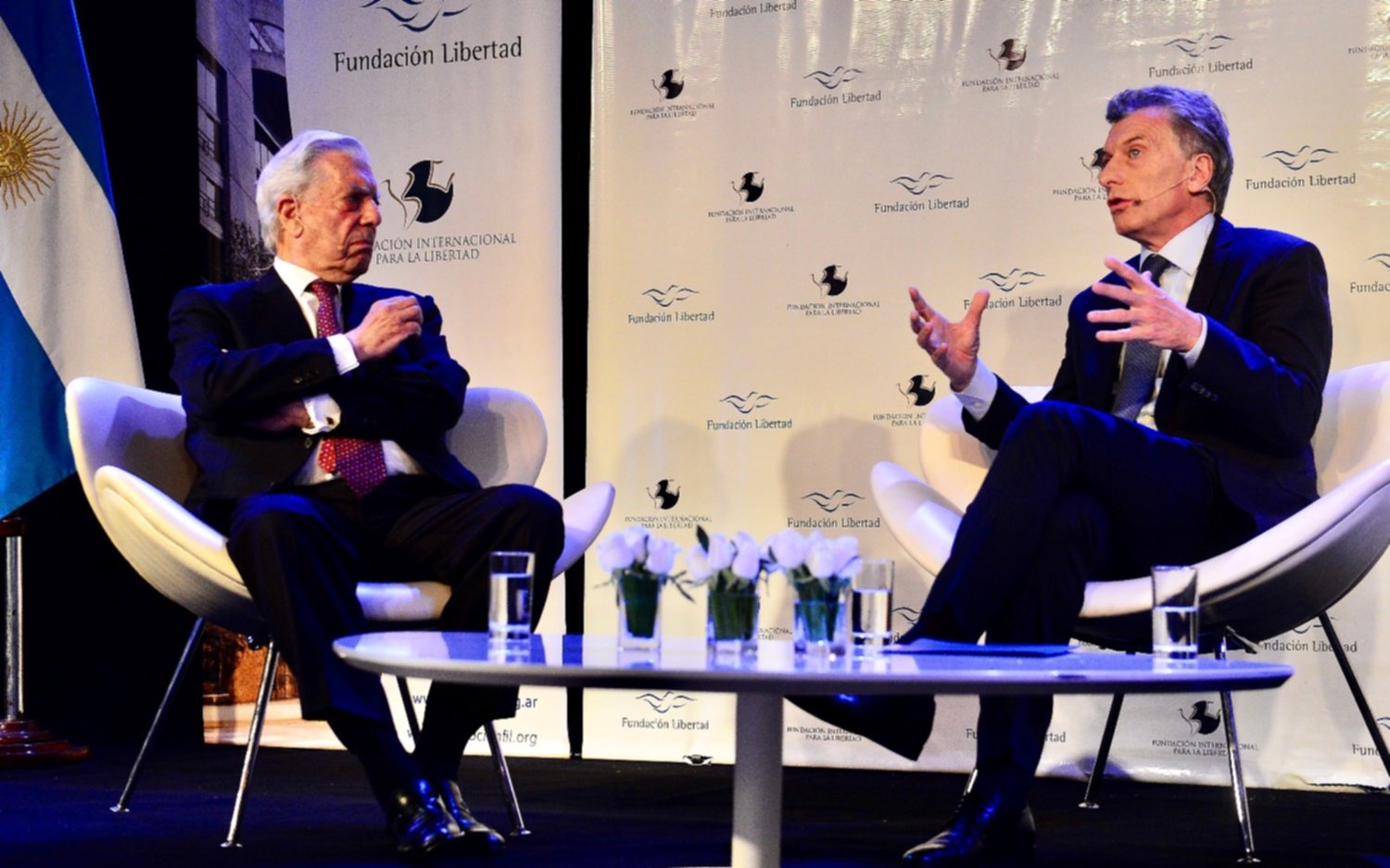 "Los argentinos no vamos a volver atrás", afirmó Macri en la cena de la Fundación Libertad
