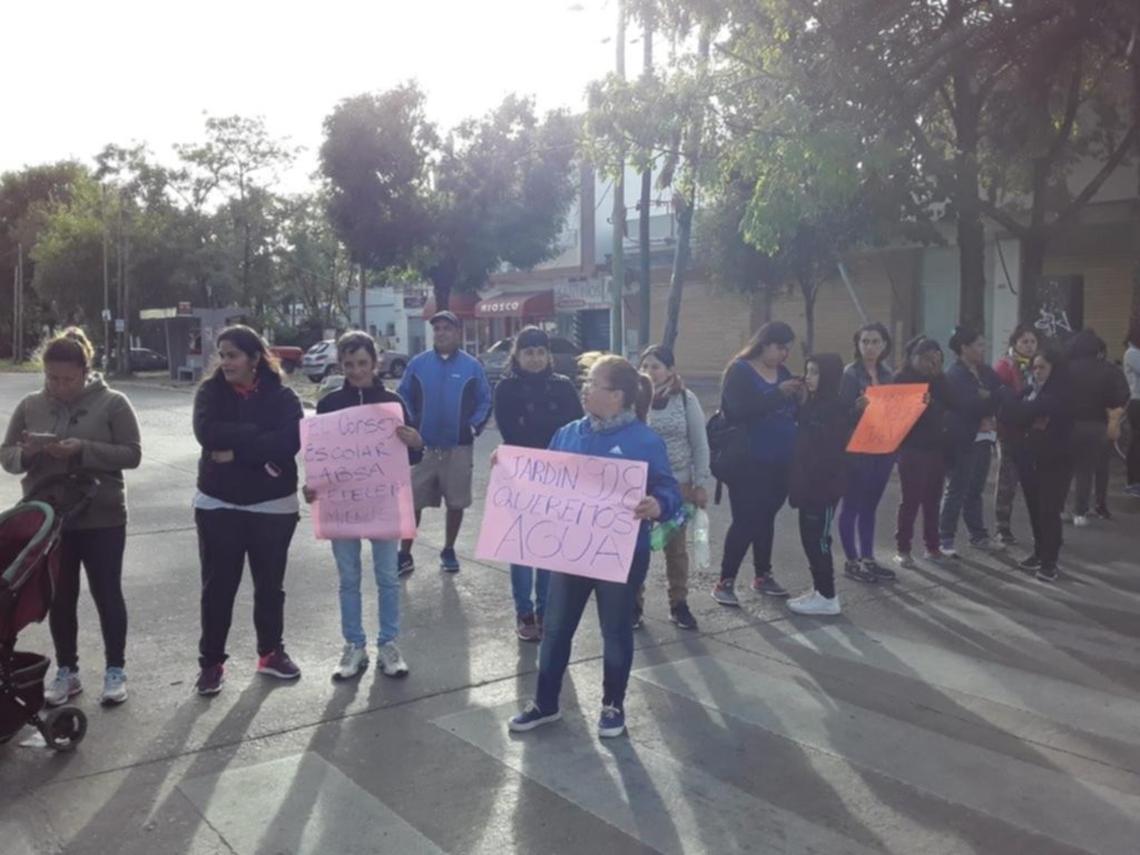 Menos horas de clases en un Jardín por falta de agua