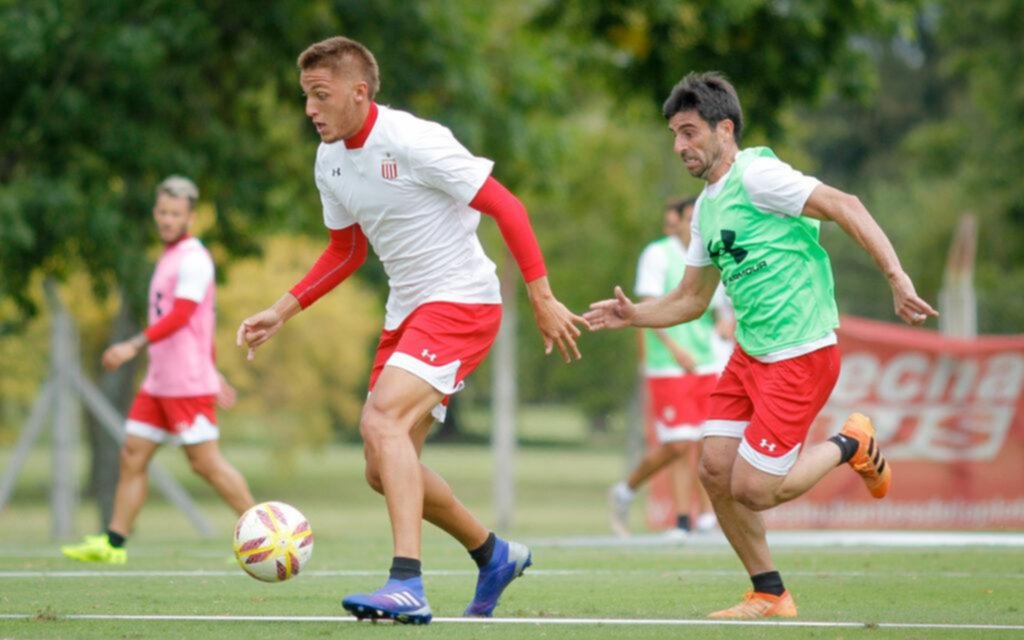 ¿Estará ante el Santo? Braña se movió a la par del grupo en la primera práctica de la semana