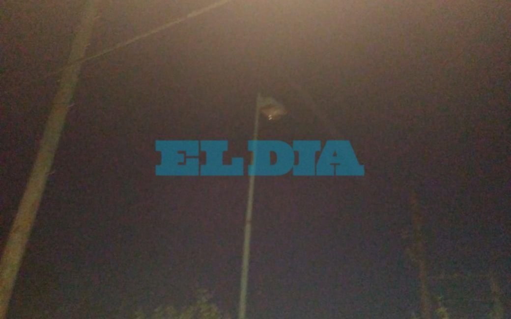 Luminaria sin funcionar en Gorina hace varias semanas