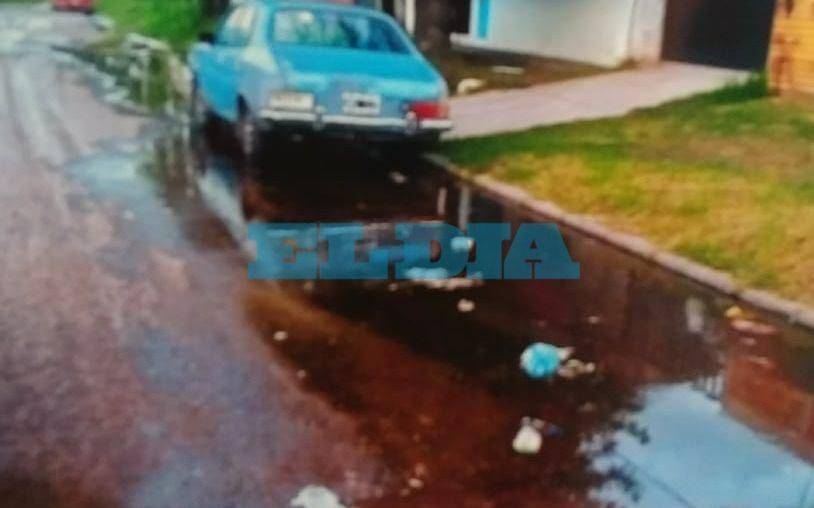 Piden arreglos de asfalto en zona del Barrio Cementerio