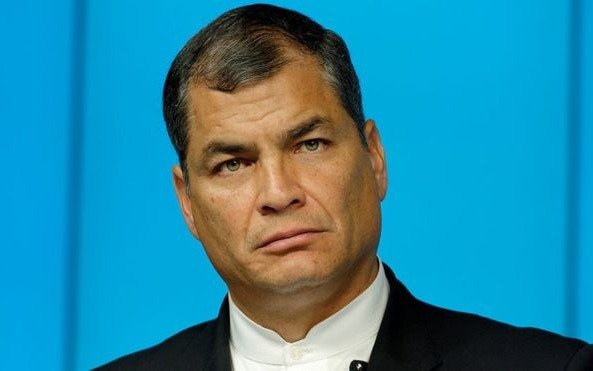 El gobierno de Ecuador denuncia a Venezuela por apoyar económicamente a Correa