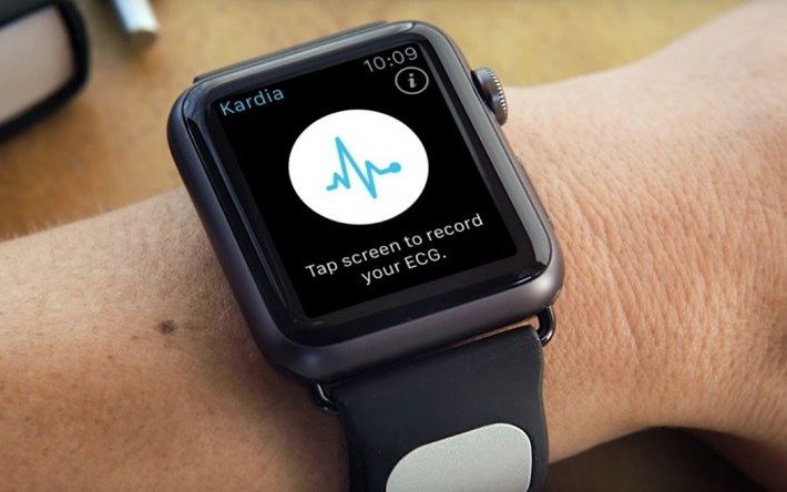 Autorizan el reloj de Apple a realizar electrocardiogramas
