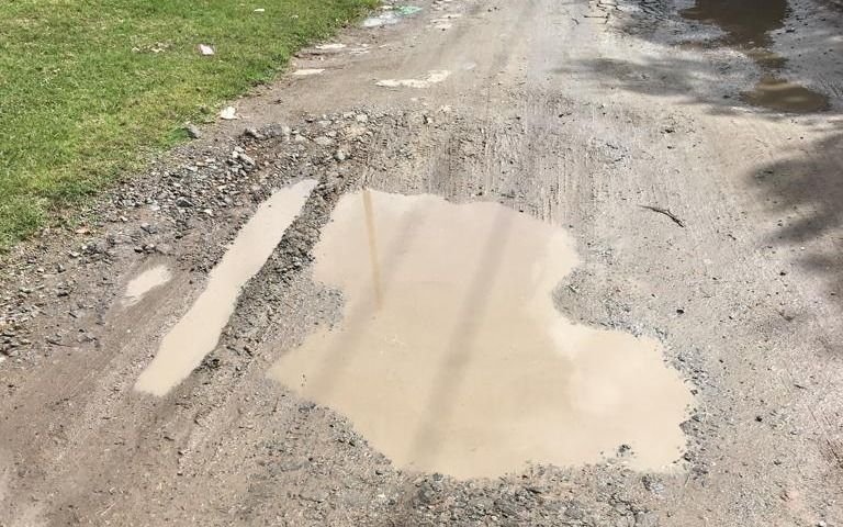 Se suman los reclamos por el estado de las calles