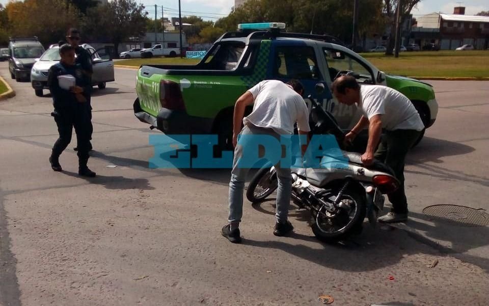Otro accidente en 131 y 43: los vecinos piden semáforos
