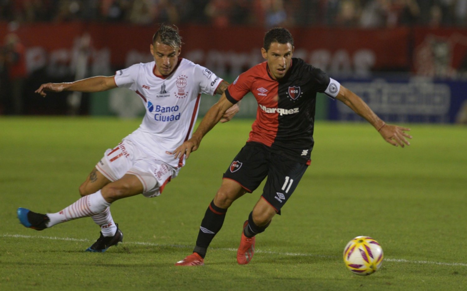 La Lepra venció al Globo de la mano de "Maxi" Rodríguez