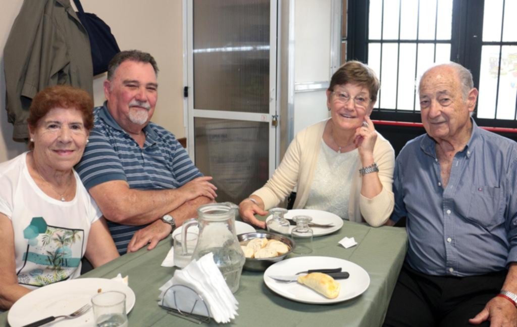 Un almuerzo de camaradería lleno de anécdotas
