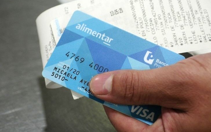 El lunes próximo comenzarán a entregar las tarjetas Alimentar en La Plata