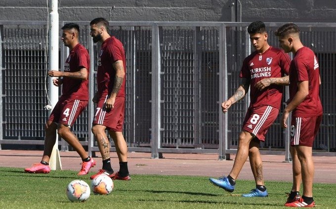 River viaja a Quito pero no va ni Gallardo