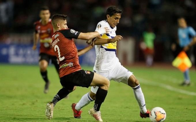 Boca empató con Caracas en su debut en la Copa Libertadores