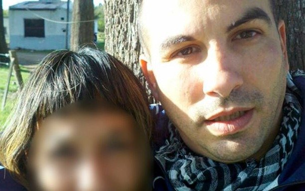 Se activó la tobillera que tiene Tablado para evitar que se acerque a su ex y a sus hijas