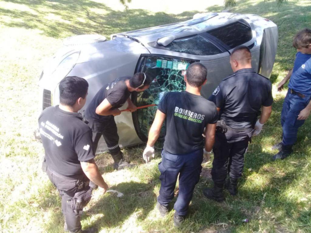 Otra vez la “curva de la muerte” fue escenario de un dramático accidente
