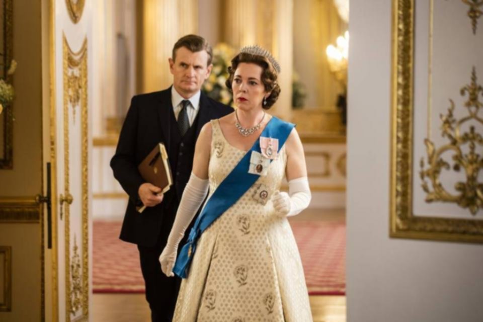 “The Crown” sabe combinar la historia, la intimidad, la fluidez narrativa y calidad