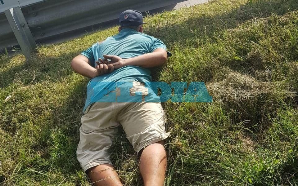 Cae en Abasto un joven acusado de robar cables en la vía pública
