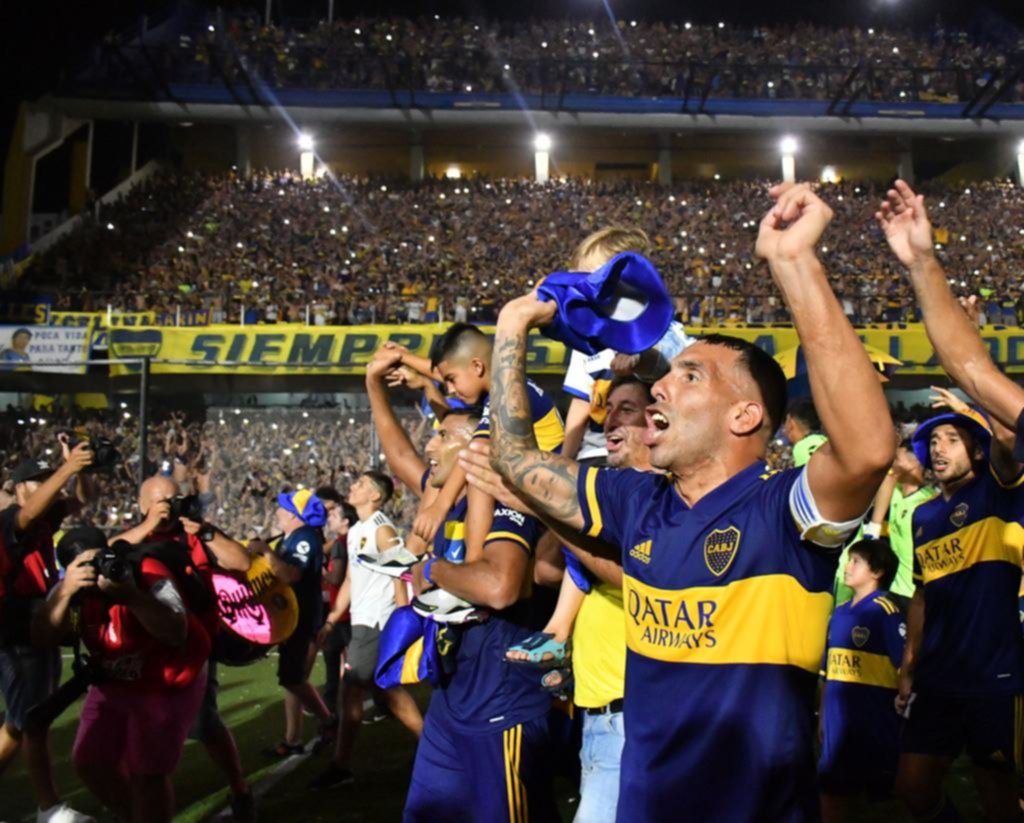 Boca sigue de fiesta, con Russo, Riquelme y Tevez a la cabeza