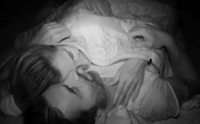 Ivana Icardi y su noche hot en un reality español