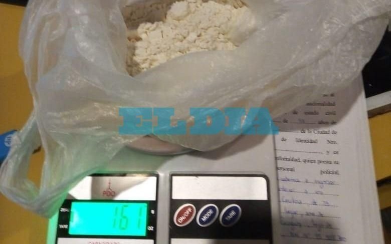 Usaban la venta de electrodomésticos como fachada para comercializar droga
