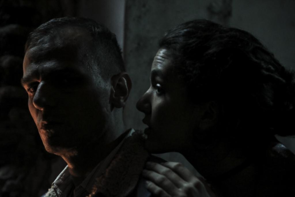 “La Sombra del Gallo”: Western, thriller, policial y el terror profundo de la trata de personas