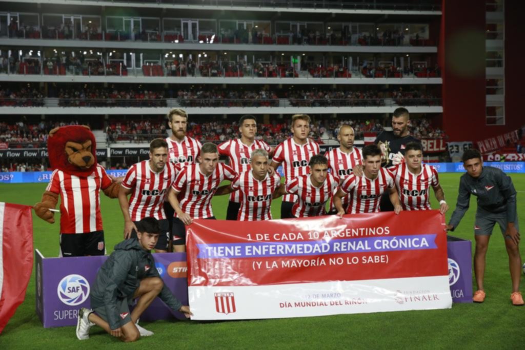 El primer gran desafío de Desábato es construir la nueva identidad del equipo