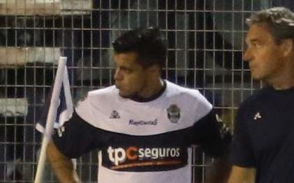 Pérez García, nuevamente afectado por la rodilla